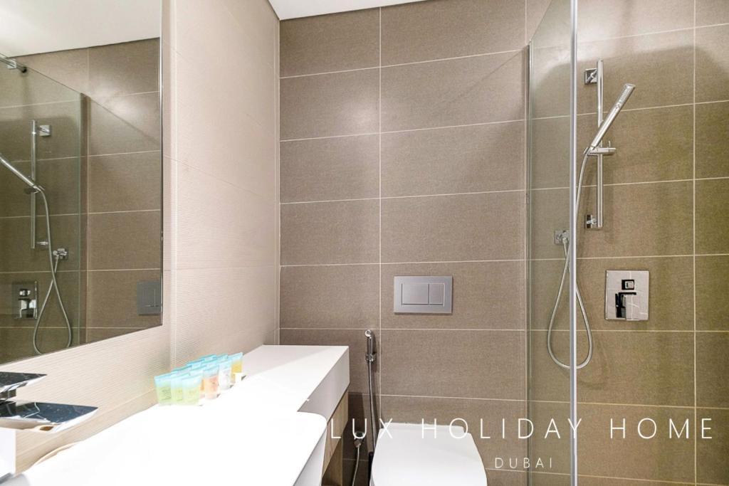 Lux Contemporary Suite With Full Marina View 6 Dubai Bagian luar foto