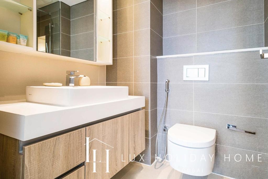 Lux Contemporary Suite With Full Marina View 6 Dubai Bagian luar foto