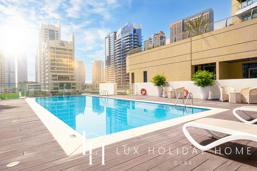 Lux Contemporary Suite With Full Marina View 6 Dubai Bagian luar foto